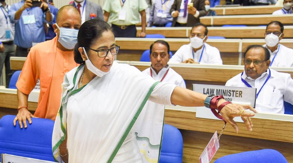 mamata banerjee, cm yogi