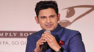 Manoj muntashir, Twitter, Entertainment