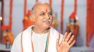 praveen togadia