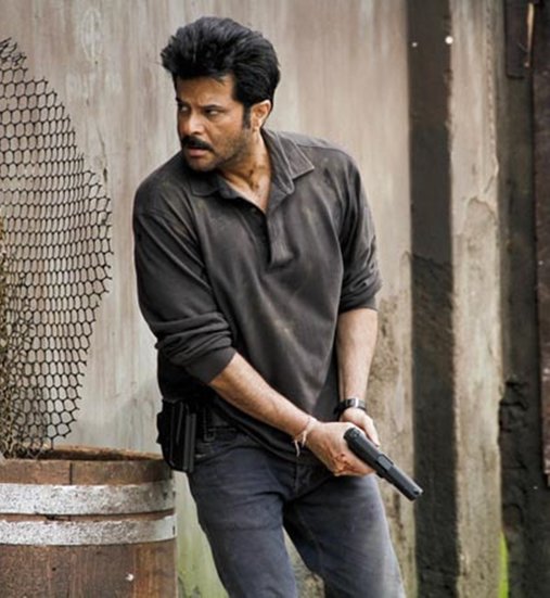 अनिल कपूर की सीरीज 24 अमेरिकन शाे 24 पर आधारित है। इसे भी 100 करोड़ में बनाया गया था।