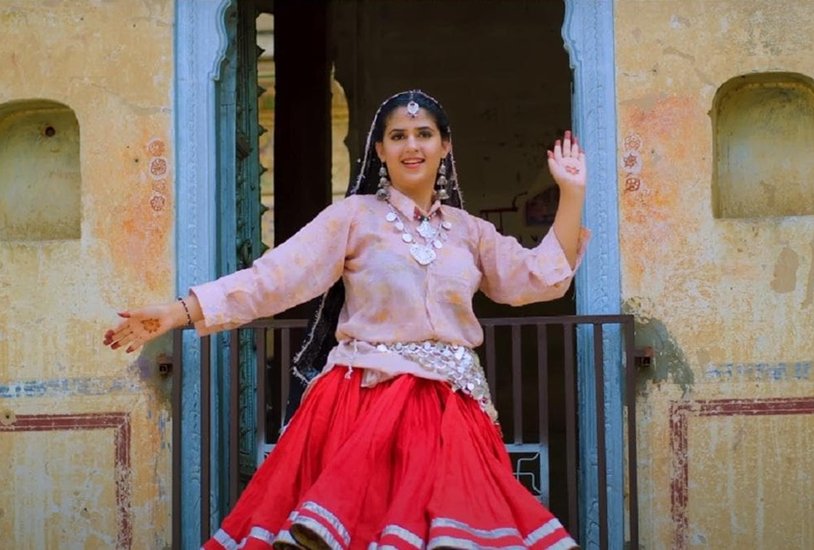 हरियाणवी गाने भी आजकल खूब ट्रेंड में हैं। हरियाणवी सॉन्ग 52 गज का दामन को यूट्यूब पर 139 करोड़ व्यूज मिल चुके हैं।