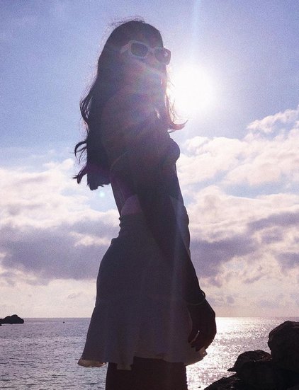 अलिजेह एक ज्यूलरी ब्रैंड के विज्ञापन में नजर आ चुकी हैं और अब वह बॉलीवुड में एंट्री की तैयारी में लगी हुई हैं। (All Photos: Alizeh Agnihotri Instagram)