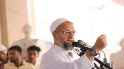 यूपी में 100 साल पुराने मदरसे में चला बुलडोजर, वो सौदागर, वो एजेंट? घर की हिफाजत कुत्ता करता है या चपरासी, AIMIM को इनमें से एक तो बना लो, बोले ओवैसी