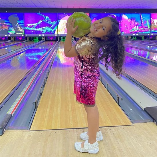 दरअसल 2017 में बादशाह की बेटी का जन्म हुआ था जिसकी फोटो बादशाह के दोस्त और रैपर रफ्तार ने शेयर की थी और बधाई दी थी।&nbsp;