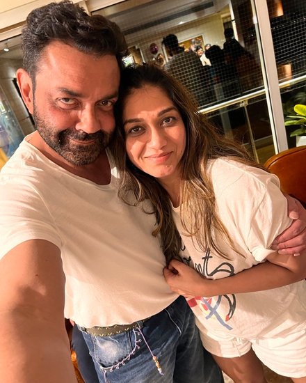 बॉबी के फैंस अब उन्हें आश्रम 3 में देखने के लिए बेताब हैं। (All Photos: Bobby Deol Instagram)