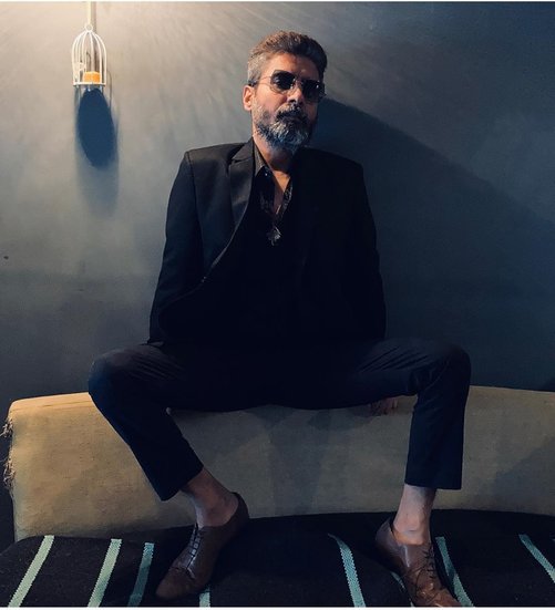 सोशल मीडिया पर एक पोस्ट के जरिए चंदन ने बताया था कि वह गणित में काफी अच्छे थे और बच्चों को ट्यूशन भी पढ़ाया करते थे।