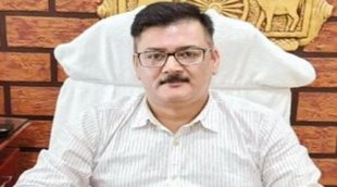 Udayan Mishra, Katihar DM | walks dog at stadium | Sanjeev Khirwar thyagraj stadium