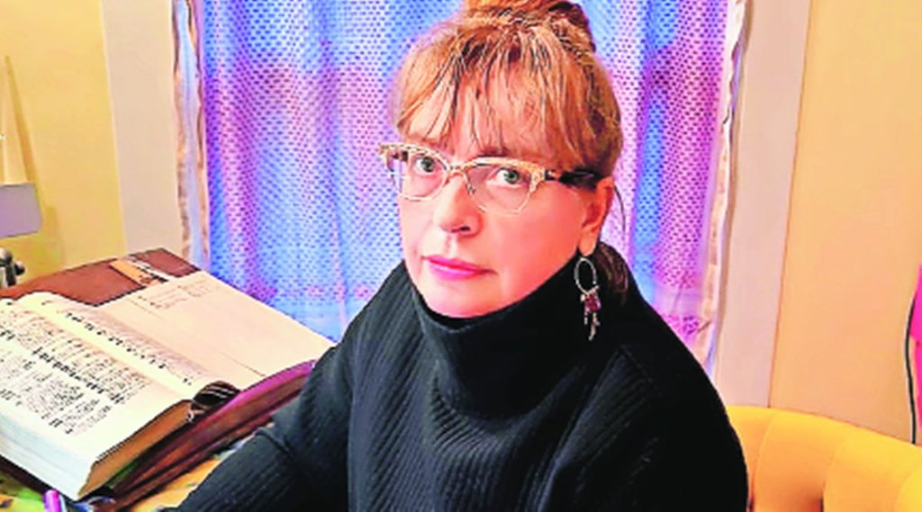 डेजी राकवेल : शब्दों के लिए नए संसार की रचनाकार डेजी राकवेल : शब्दों के लिए नए संसार की रचनाकार