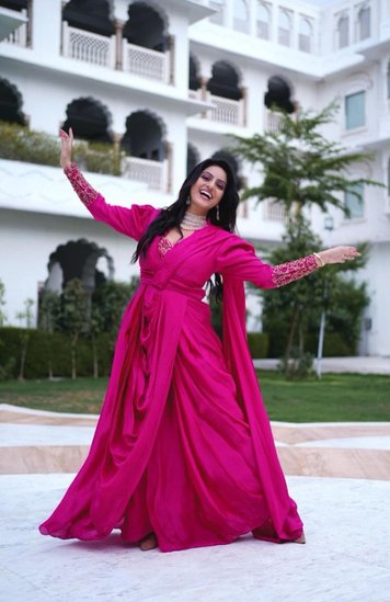 दीपिका सिंह कई टीवी शो में काम कर चुकी हैं। उन्होंने पंजाब टैक्निकल यूनिवर्सिटी से एमबीए की है।&nbsp;