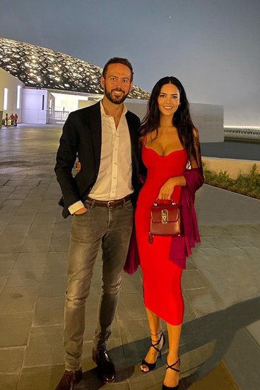 बता दें कि ईशा के बॉयफ्रेंड मैनुअल स्पेन के रहने वाले हैं। दोनों की पहली मुलाकात रोम में हुई थी और यहीं से दोनों में नजदीकियां बढ़ने लगी थीं।