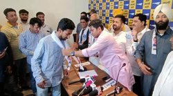 “ओह माई गॉड…मैं पूछूंगा ऐसा कैसे हुआ”- आप में शामिल होने के बाद श्याम रंगीला ने ऐसे कसा पीएम पर तंज