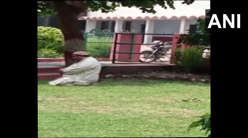 Shri Varshney College II Namaz II Aligarh