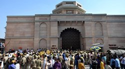 वकील कमिश्नर ने रिपोर्ट जमा नहीं की है और उसके पहले ही ये लोग हैं कि “बाबा मिल गए…”- सोहन लाल के दावे पर अंजुमन इंतेजामिया के वकील का कटाक्ष