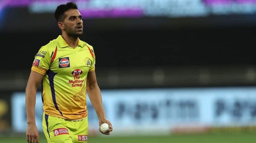Mukesh Chaudhary: CSK के मुकेश चौधरी ने एसआरएच के खिलाफ 46 रन देकर 4 विकेट चटकाए और दिखा दिया कि उनमें कितना दम है। वह अपने पहले ही आईपीएल में अब तक 12 विकेट ले चुके हैं।