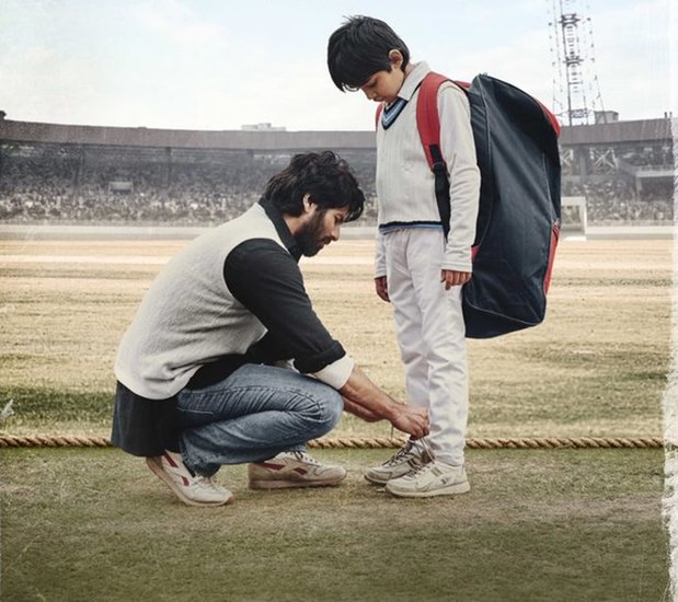 हाल ही में रिलीज हुई शाहिद कपूर स्टारर फिल्म जर्सी पर भी चोरी का अरोप लगा था। राइटर रजनीश जायसवाल ने यह आरोप लगाया था कि उनकी स्क्रिप्ट चुराई गई है।