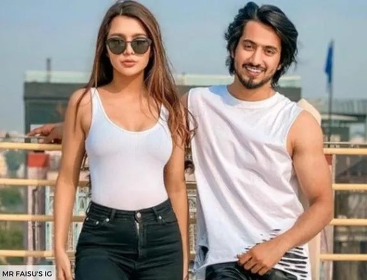 मिस्टर फैजू के नाम से फेमस फैजल शेख के अफेयर की चर्चा रूही सिंह के साथ थी। दोनों ने ऑल्ट बालाजी की एक वेब सीरीज में साथ में काम किया था। फैजल का नाम जन्नत जुबैर संग भी जुड़ चुका है। 