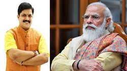 पीएम मोदी की तुलना अकबर से करने पर भड़के सिंधिया को हराने वाले केपी यादव, बोले- कुछ लोगों ने बीजेपी की ही सुपारी ले रखी है