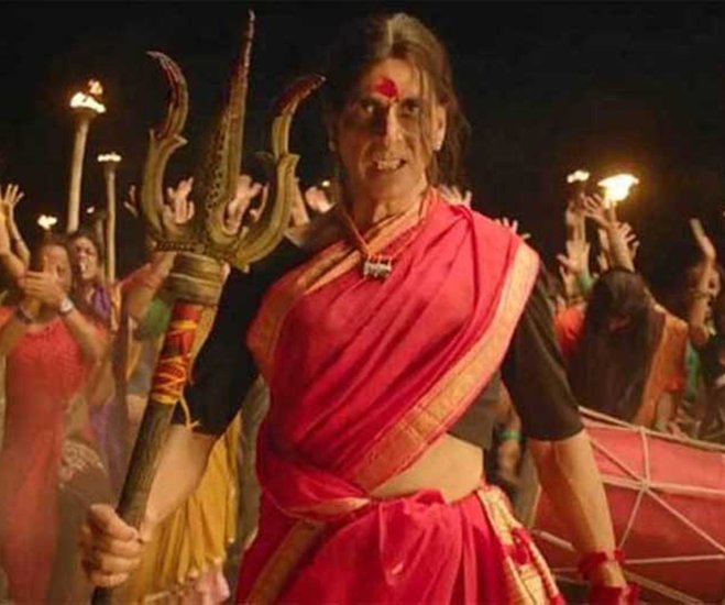 अक्षय कुमार की इस फिल्म का नाम 'लक्ष्मी बम' रखा गया था लेकिन करणी सेना ने मेकर्स को लीगल नोटिस थमाते हुए कहा कि इस नाम से देवी लक्ष्मी का अपमान हो रहा है जिसके बाद फिल्म का नाम केवल 'लक्ष्मी' कर दिया गया था।