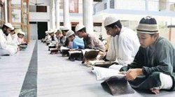 आजम खान और सीएम योगी पर तारिक शम्‍सी का तंज, बोले- कुछ लोगों को मुसलमानों के वोट चाहिए वो जौहर यूनिवर्सिटी की बात करते हैं, जिनको नहीं चाहिए वो सर्वे करवा रहे हैं