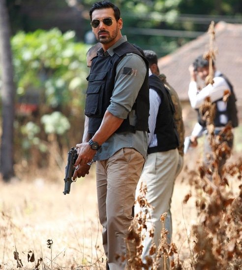 जॉन अब्राहम की फिल्म 'मद्रास कैफे' का नाम पहले जाफना रखा गया था। इस नाम का श्रीलंका में एक शहर है और वहां के कुछ लोगों ने इस नाम को लेकर कहा था कि इससे उनकी बदनामी होगी जिसके बाद फिल्म का नाम बदलकर मद्रास कैफे किया गया। 