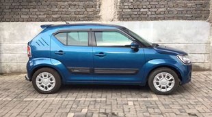 second hand car । Maruti Ignis । hatchback car