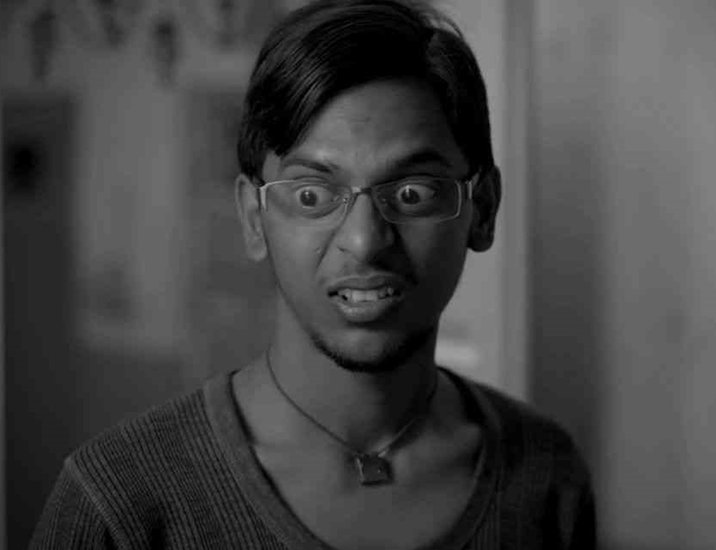 'कोटा फैक्ट्री' सीरीज में जितना जितेंद्र कुमार के जीतू भैया कैरेक्टर को पसंद किया गया था, उतना ही प्यार बालमुकुंद मीणा के किरदार को मिला था। यह किरदार रंजन राज ने निभाया था।