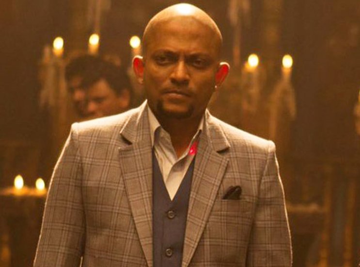 डायरेक्टर निशिकांत कामत भले ही अब इस दुनिया में नहीं हैं लेकिन जॉन अब्राहम स्टारर फिल्म 'रॉकी हैंडसम' में उन्होंने विलेन के किरदार से खूब तारीफें बटोरी थी। (All Photos: Social Media)