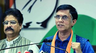 Pawan Khera, Congress