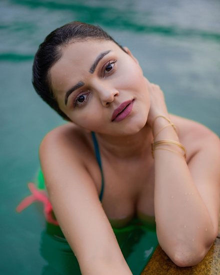 अब रुबिना खतरों के खिलाड़ी 12 में खतरनाक स्टंट्स करती हुई नजर आएंगी।