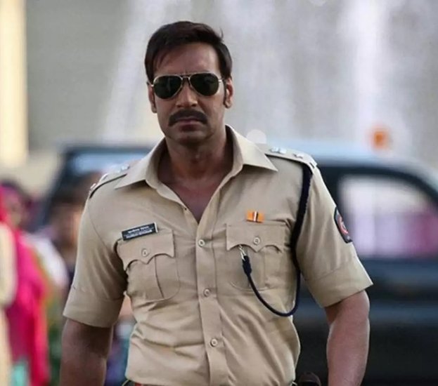 अजय देवगन स्टारर सिंघम 2010 में आई सूर्या की फिल्म सिंघम का रीमेक है। दोनों फिल्मों का नाम एक ही है। सूर्या की सिंघम का बजट 15 करोड़ तो वहीं अजय देवगन की सिंघम का बजट 41 करोड़ था। 