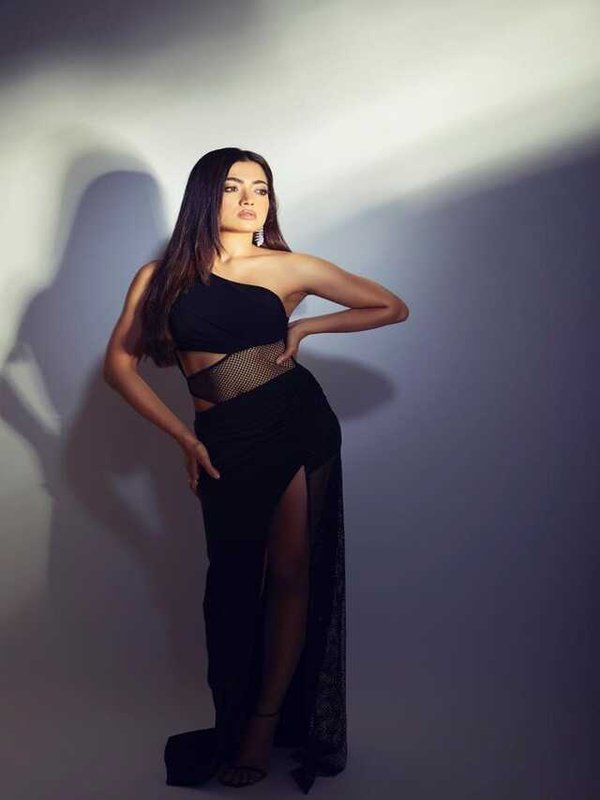 THIGH HIGH SLIT DRESS