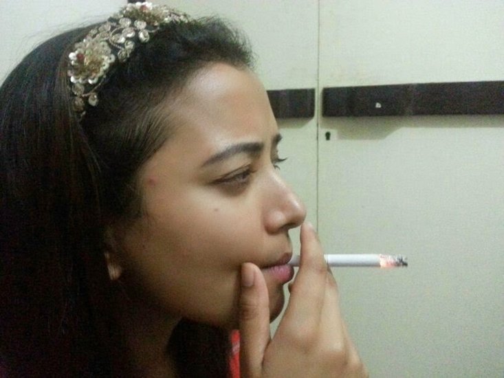 एक्ट्रेस श्वेता बसु प्रसाद की यह फोटो खूब वायरल हुई थी। (All Photos: Social Media)