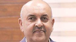 कौन हैं तरुण कपूर जिन्हें बनाया गया है पीएम मोदी का सलाहकार, जानें सबकुछ