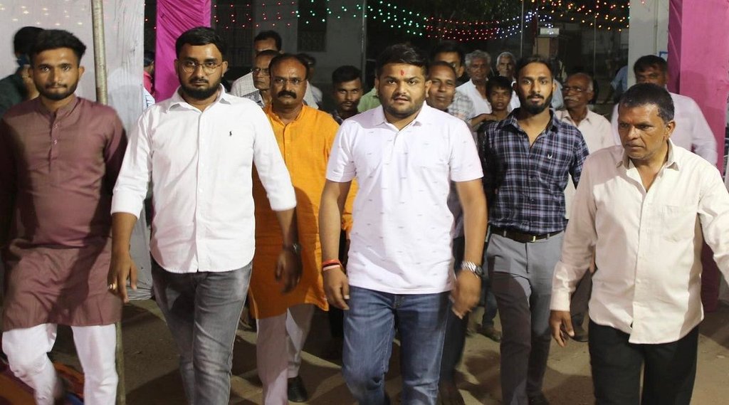 hardik patel, gujarat bjp. pm modi hardik patel, gujarat bjp. pm modi