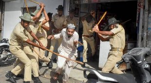 AAJTAK, TV Debate, Jodhpur violence, Gaurav bhatia, Congress Gehlot minister,