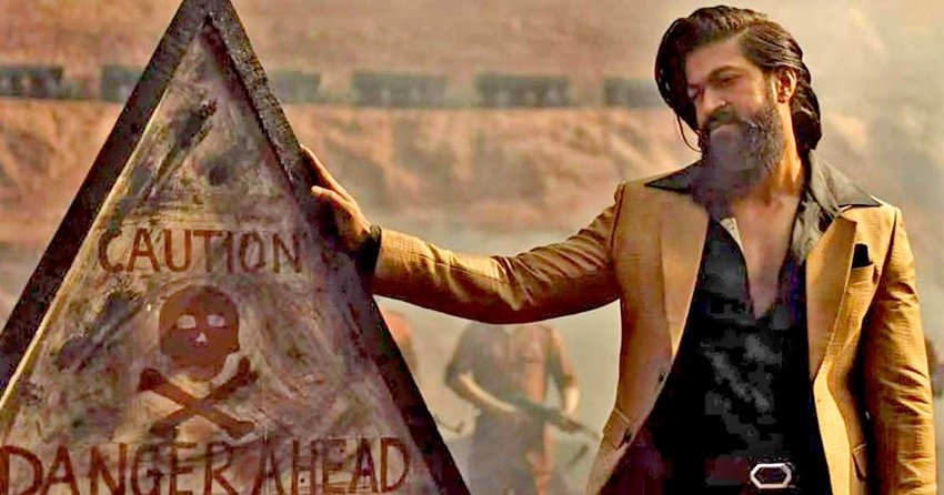 'केजीएफ 2' ने कमाई के कई रिकॉर्ड तोड़ दिए हैं। इसे 8.7 की रेटिंग मिली है तो वहीं इसके पहले पार्ट को 8.2 रेटिंग ही मिली थी।&nbsp;