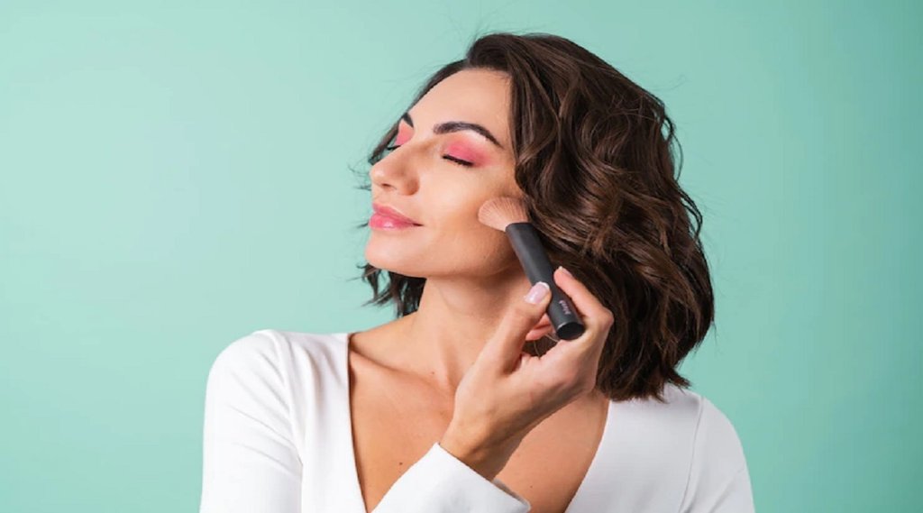 make up tips for working women, best make up tips,simple makeup tips for everyday,