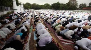 namaz| eid| UP news