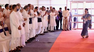 one family one ticket, sonia gandhi