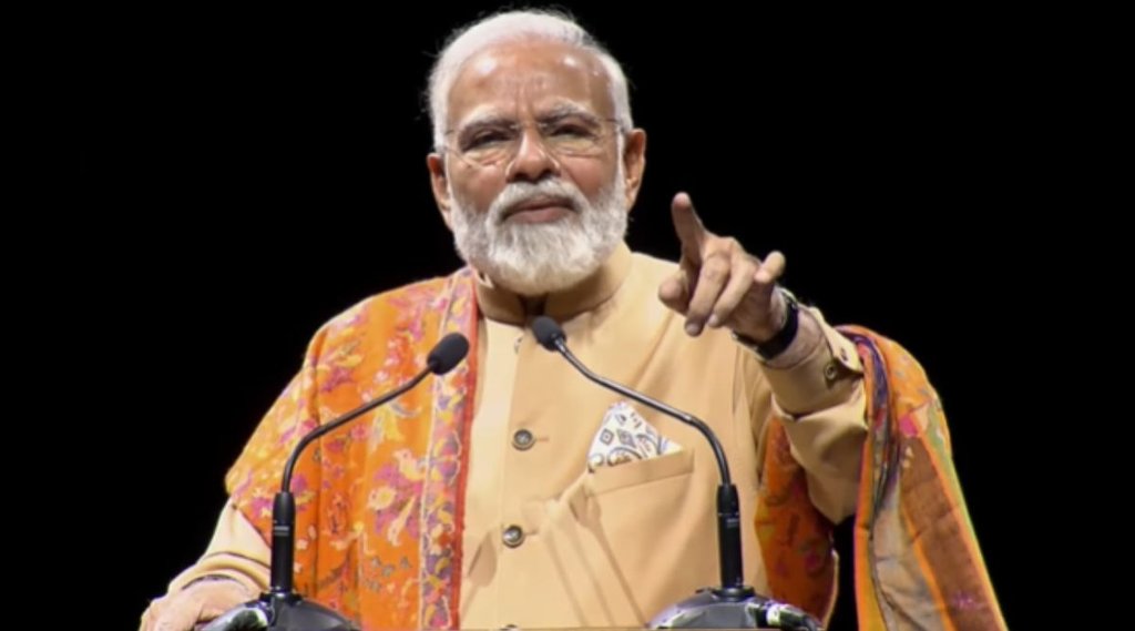 pm modi in berlin| narendra modi| indians in berlin