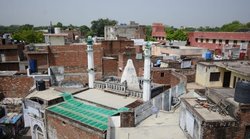अखिल भारतीय हिंदू महासभा ने किया जलाभिषेक का ऐलान, लखनऊ में शिवालय वाली मस्जिद पर मचा बवाल, सुरक्षाकर्मी तैनात