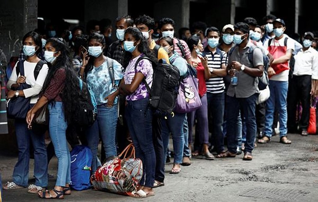 Sri lanka, Anarchy, Economy collapse