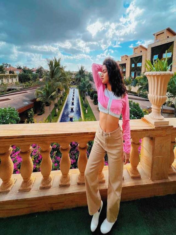 AVNEET KAUR IN SUPERCOOL AVATAR