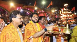 अयोध्या में आदित्य ठाकरेः शिवसेना के संजय राउत के दावे पर महंत राजूदास का निशाना- भोपूं बजा पोस्टर पाट कर आना, क्या सियासी दौरा नहीं?