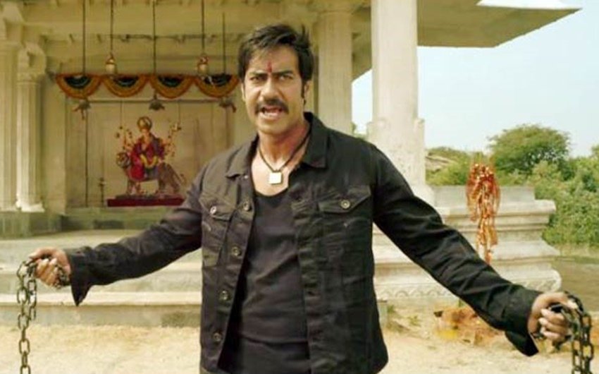 अजय देवगन की फिल्म 'हिम्मतवाला' भी दर्शकों को पसंद नहीं आई थी और आईएमडीबी ने भी इस फिल्म को सिर्फ&nbsp;1.7 की रेटिंग दी थी।&nbsp;