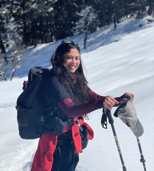 हालांकि इस वेब सीरीज से उन्हें काफी पहचान मिली। अनुरिता ने कहा है कि कुछ समय पहले मैं मनाली गई थी। मैंने मास्क पहना था लेकिन फिर भी लोगों ने मुझे पहचान लिया। 