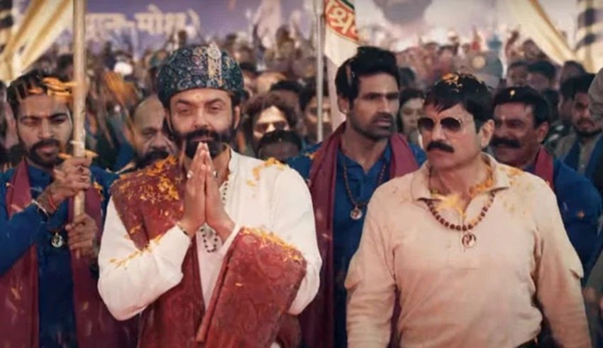 Ashram: इस वेब सीरीज में भी राजनीतिक समीकरण दिखाए गए हैं कि कैसे एक बाबा के कहने पर सरकार बनाई और गिराई जा सकती है। यह एमएक्स प्लेयर पर है और इसे 7.5 रेटिंग मिली है। (यह भी पढ़ें: IMDb रेटेड ये हैं 10 बेस्ट क्राइम, थ्रिलर और गैंगस्टर आधारित वेब सीरीज, सभी को मिली है 8 से ऊपर रेटिंग)