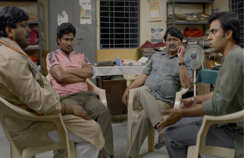 ओटीटी (OTT) प्लेटफॉर्म पर कई बेहतरीन भारतीय वेब सीरीज (Web Series) मौजूद है। इनमें से कुछ के दो या तीन सीजन भी आ चुके हैं। बात करें इन वेब सीरीज के अलग-अलग सीजन की तो कुछ के दूसरे पार्ट की आईएमडीबी (IMDb) रेटिंग पहले से ज्यादा है तो कुछ की कम। आइए डालते हैं एक नजर: 