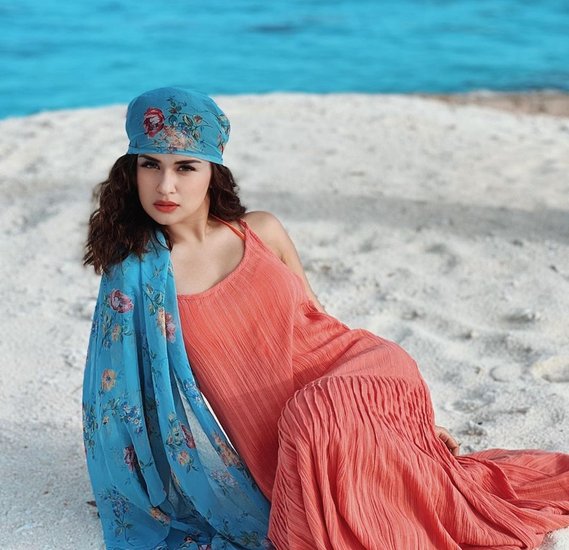 Avneet Kaur: अवनीत कौर भी 16.6 लाख यूट्यूब सब्सक्राइबर के साथ इस लिस्ट में शामिल हैं।