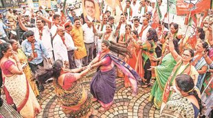 Maharashtra Shiv Sena Crisis, Political Drama, BJP